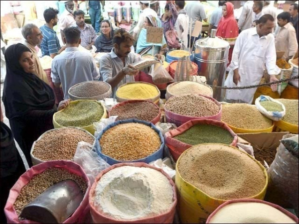 ایک ہفتے کے دوران 22 اشیائے ضروریہ مہنگی، 8 سستی ہوئیں، رپورٹ